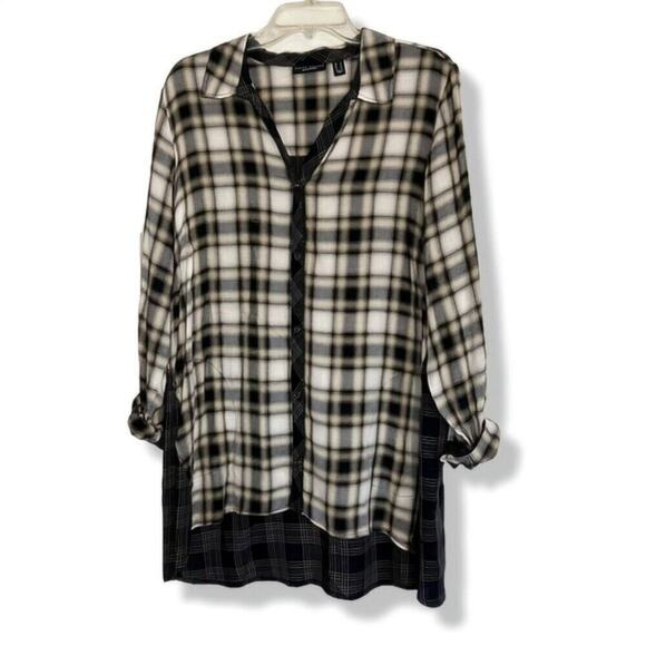 Susan Graver Loose Fit Button Up Yarn Dyed Plaid Oversized Collared Top POCKETS! - Picture 2 of 8